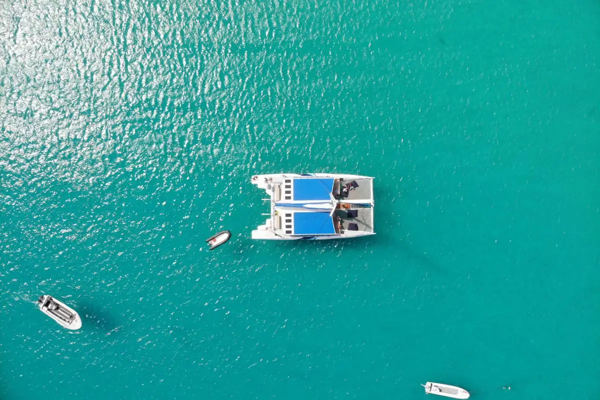 catamaran varen bovenaanzicht kaapverdie