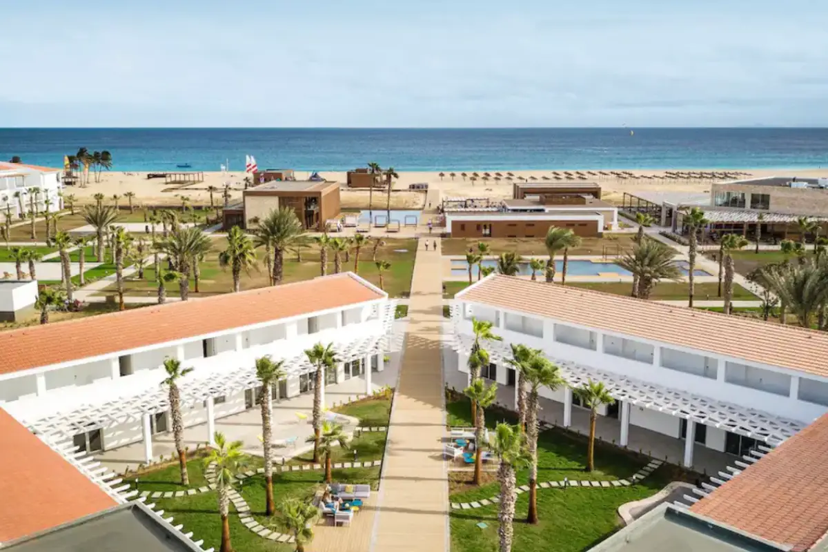 overnachting hotel aan het strand kaapverdie